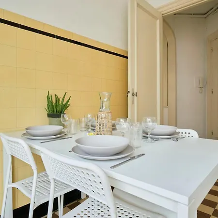 Character 2-bedroom In The Center Apartament Lille