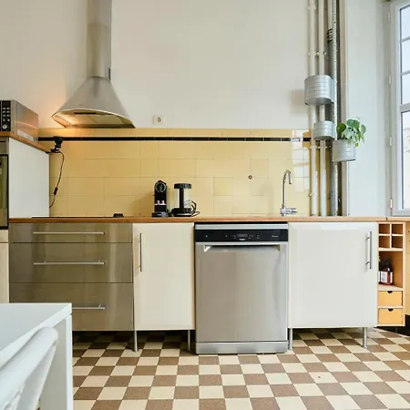 Character 2-bedroom In The Center Apartment Lille