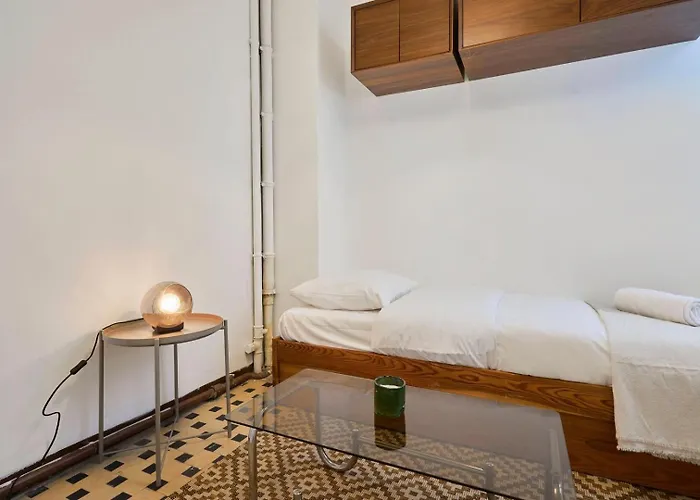 Character 2-bedroom In The Center Appartamento