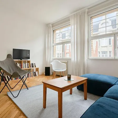 Character 2-bedroom In The Center