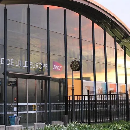 Character 2-bedroom In The Center