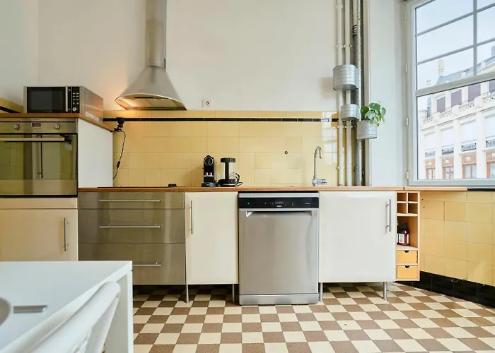 Character 2-bedroom In The Center Apartment Lille